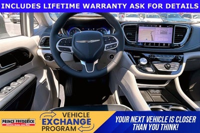 2022 Chrysler Pacifica Limited AWD