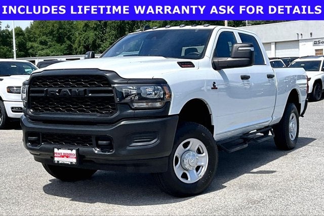2024 RAM 3500 Tradesman Crew Cab 4x4 6'4' Box