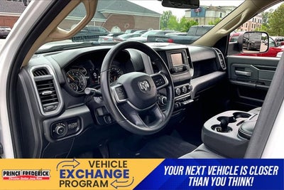 2019 RAM 2500 Big Horn Crew Cab 4x4 6'4' Box