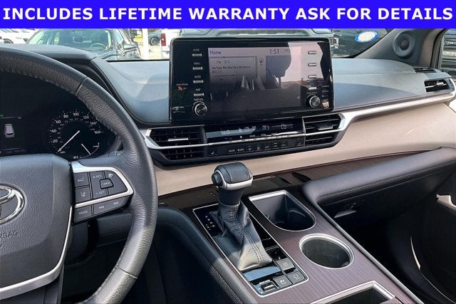2021 Toyota Sienna XLE