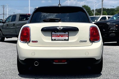 2017 MINI Hardtop Cooper