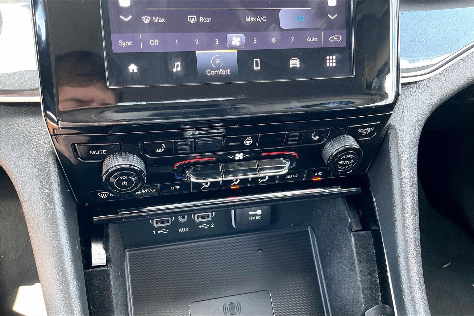 2022 Jeep Grand Cherokee L Laredo