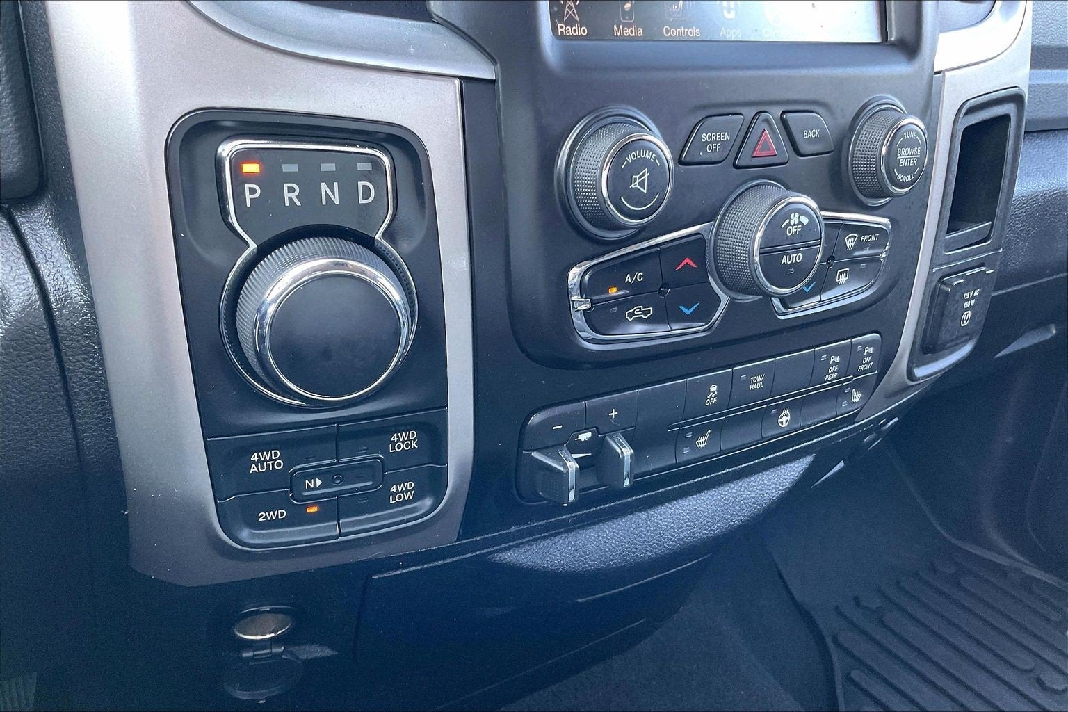 2017 RAM 1500 Big Horn