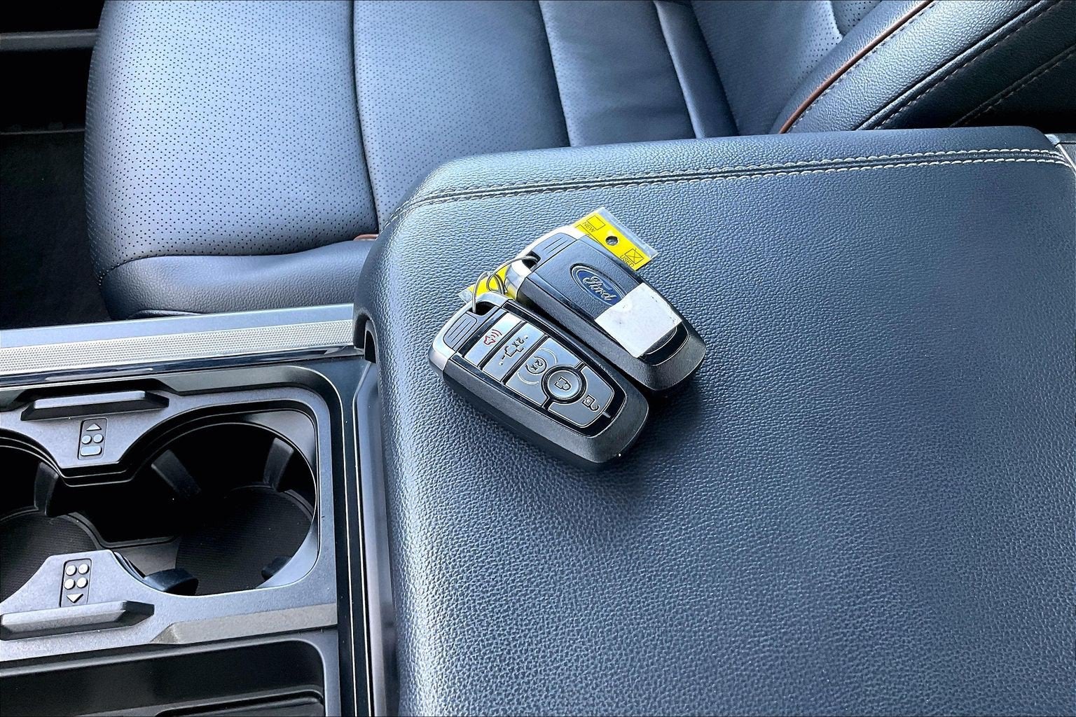 2025 Ford Super Duty F-250 SRW LARIAT