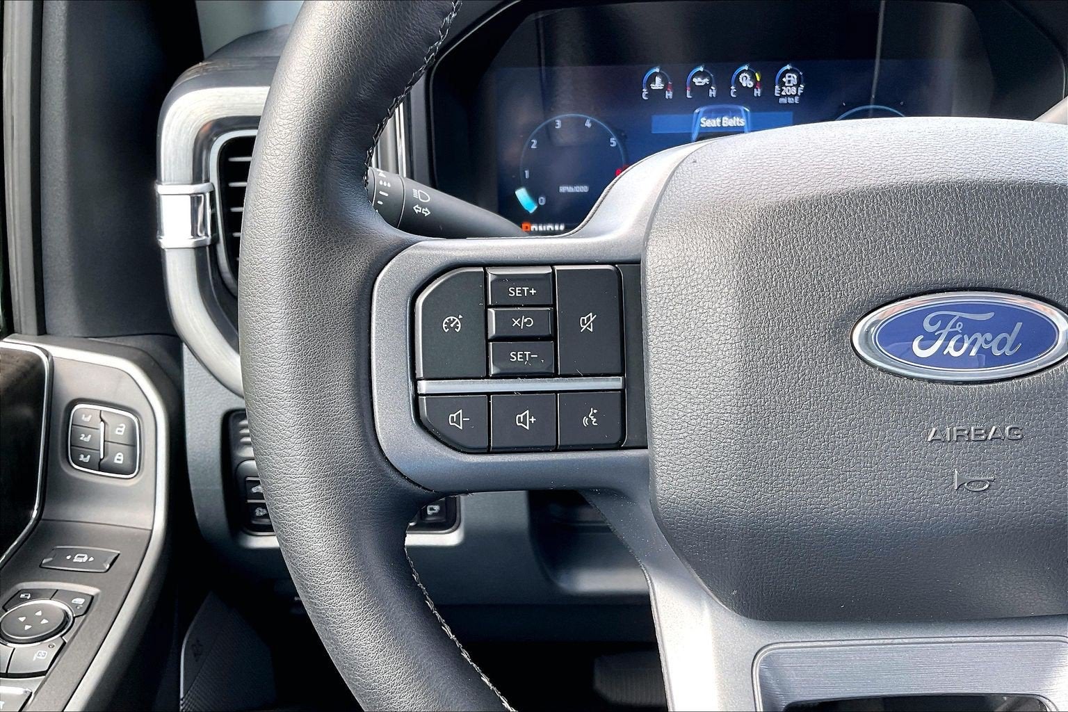 2025 Ford Super Duty F-250 SRW LARIAT