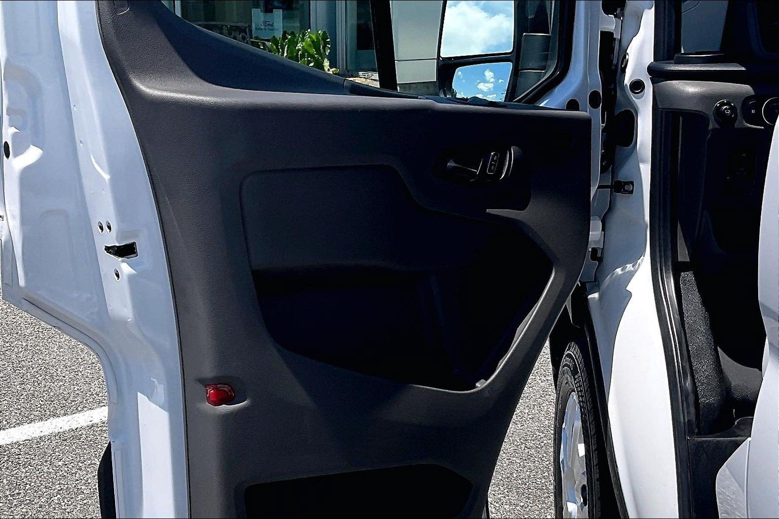 2025 Ford Transit Cargo Van T-250 130" Low Rf 9070 GVWR RWD