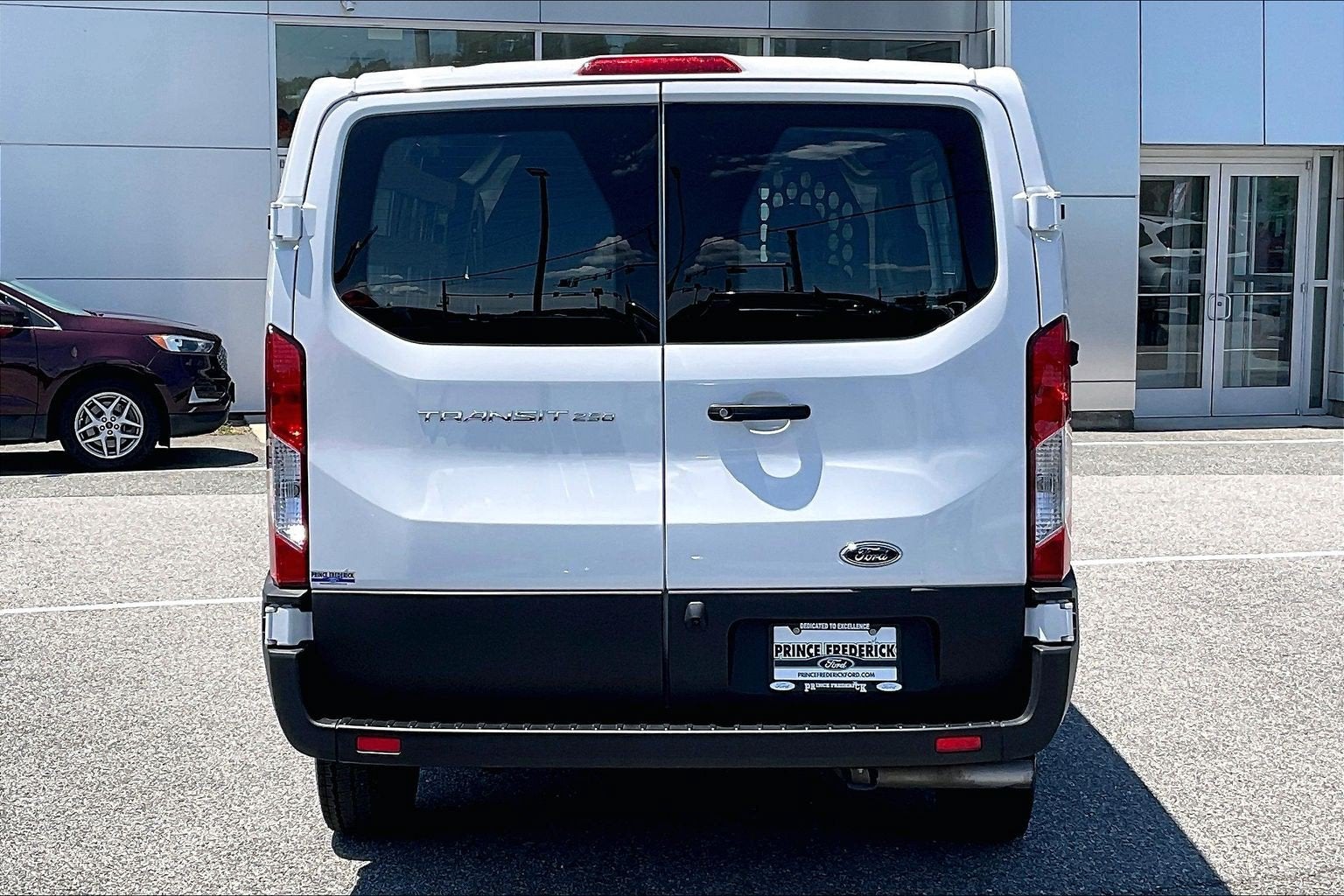 2025 Ford Transit Cargo Van T-250 130" Low Rf 9070 GVWR RWD