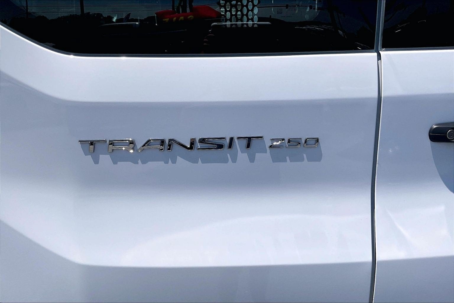 2025 Ford Transit Cargo Van T-250 130" Low Rf 9070 GVWR RWD