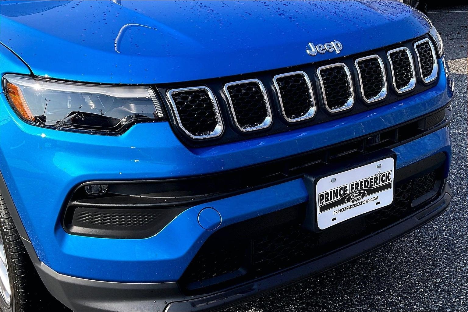 2024 Jeep Compass Latitude Lux