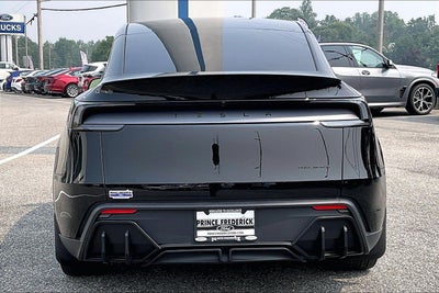 2026 Tesla Model Y Base