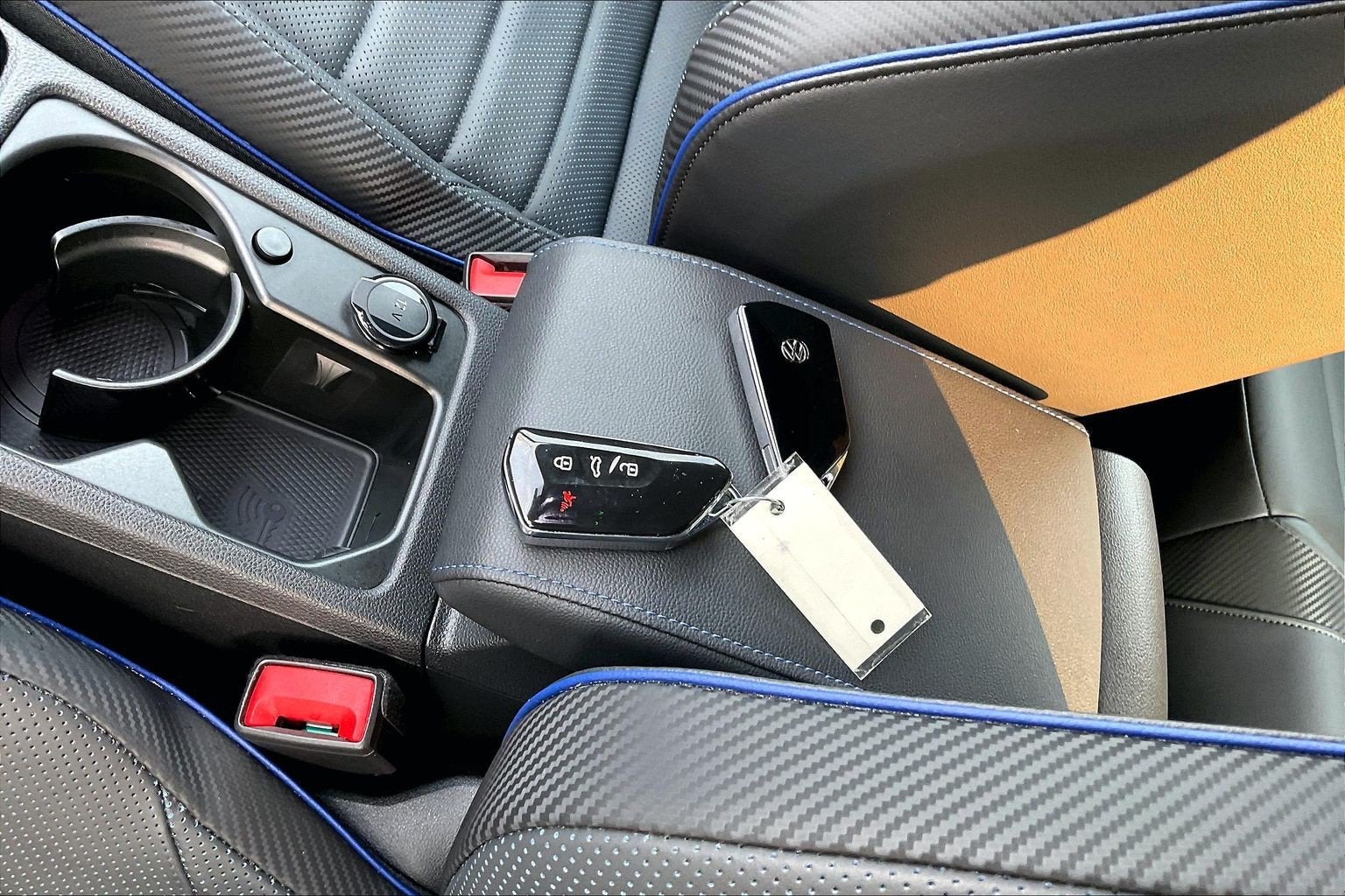 2023 Volkswagen Golf R 20th Anniversary Edition
