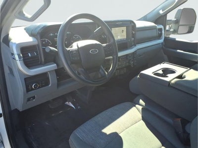 2026 Ford Super Duty F-350 DRW XLT