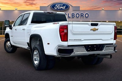2022 Chevrolet Silverado 3500HD LTZ