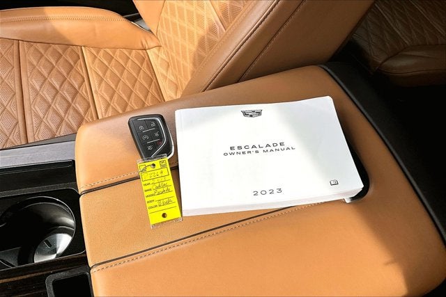 2023 Cadillac Escalade 4WD Premium Luxury