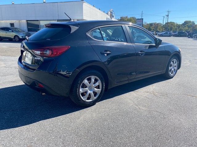 2016 Mazda Mazda3 i Sport