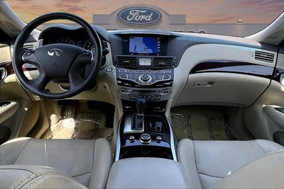 2019 INFINITI Q70 3.7 LUXE