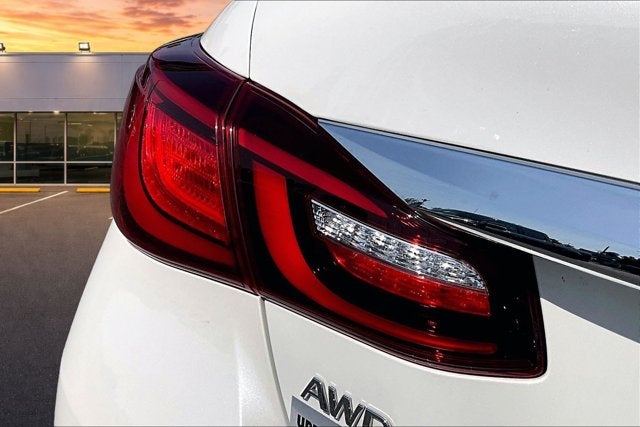 2019 INFINITI Q70 3.7 LUXE