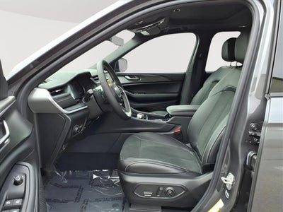 2025 Jeep Grand Cherokee Altitude X 4x4