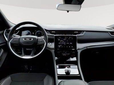 2025 Jeep Grand Cherokee Altitude X 4x4