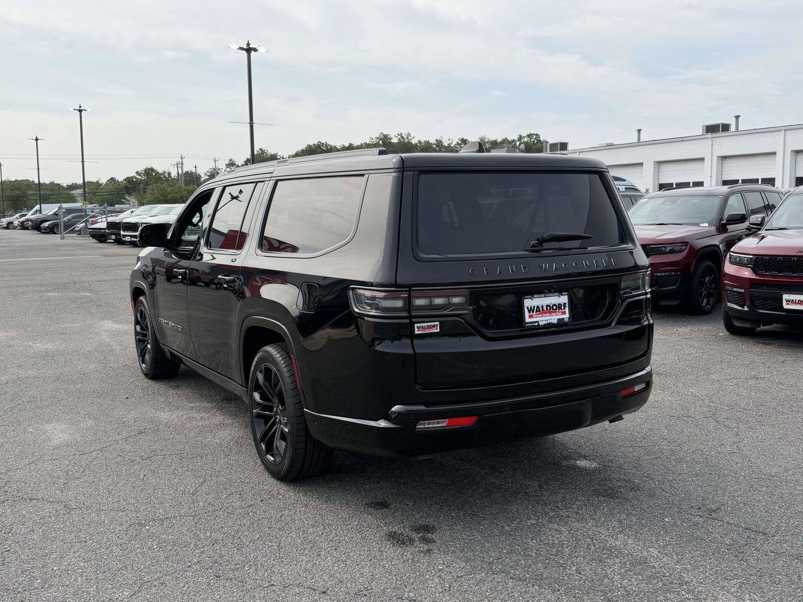 2024 Jeep Grand Wagoneer L Series II 4x4