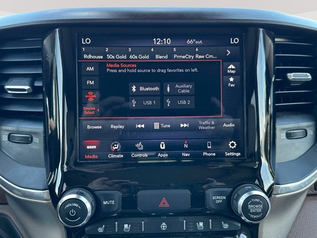 2021 RAM 1500 Laramie Quad Cab 4x2 6'4' Box