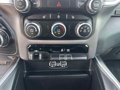 2023 RAM 1500 Big Horn Crew Cab 4x4 5'7' Box