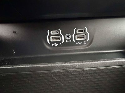 2023 RAM 1500 Big Horn Crew Cab 4x4 6'4' Box