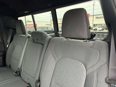 2023 RAM 1500 Big Horn Crew Cab 4x4 6'4' Box