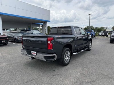 2021 Chevrolet Silverado 1500 4WD Crew Cab Short Bed LTZ