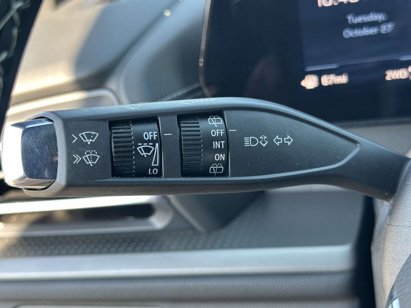 2025 Chevrolet Traverse AWD LT