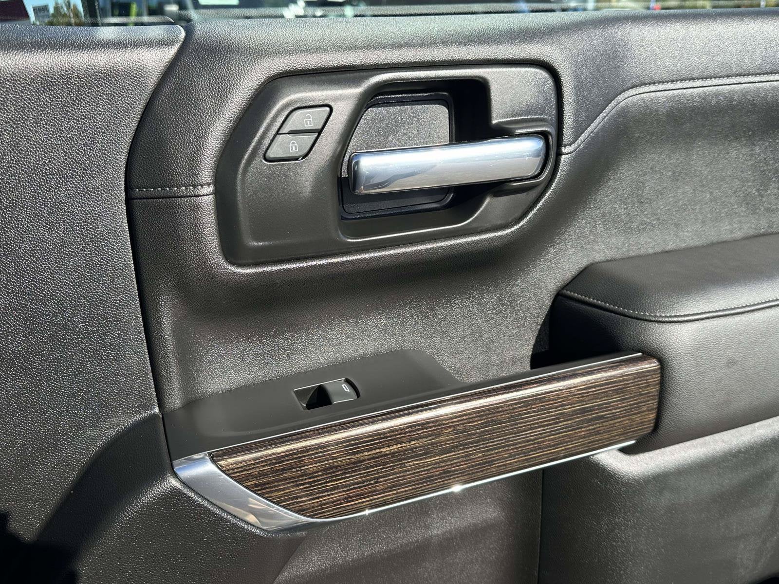 2021 GMC Sierra 1500 4WD Crew Cab Standard Box Elevation