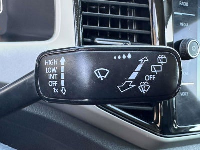 2023 Volkswagen Atlas 2.0T SEL