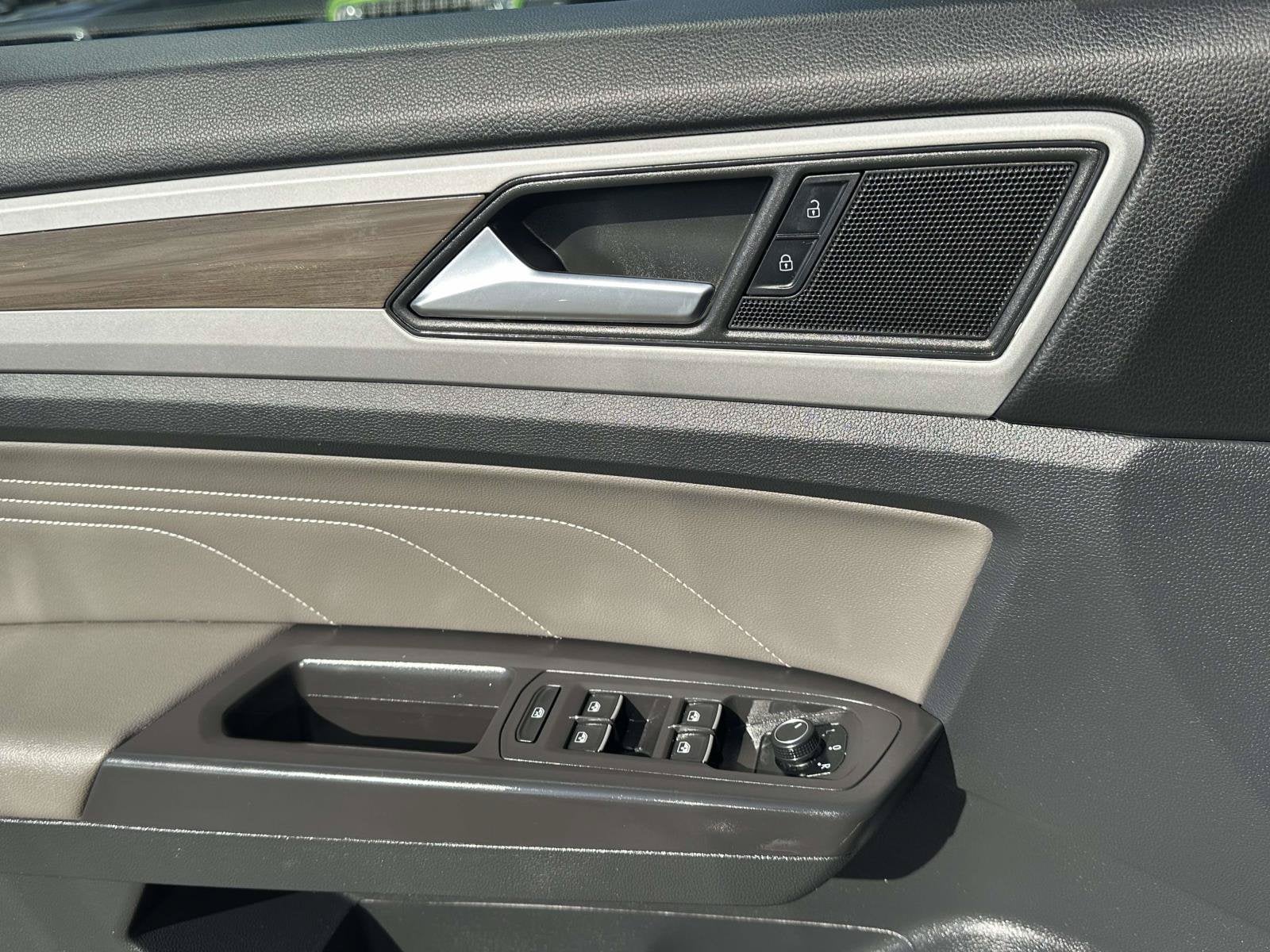 2023 Volkswagen Atlas 2.0T SEL