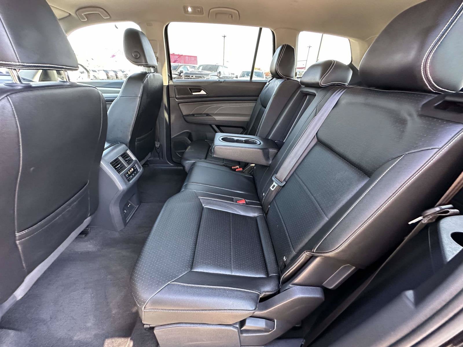 2023 Volkswagen Atlas 2.0T SEL