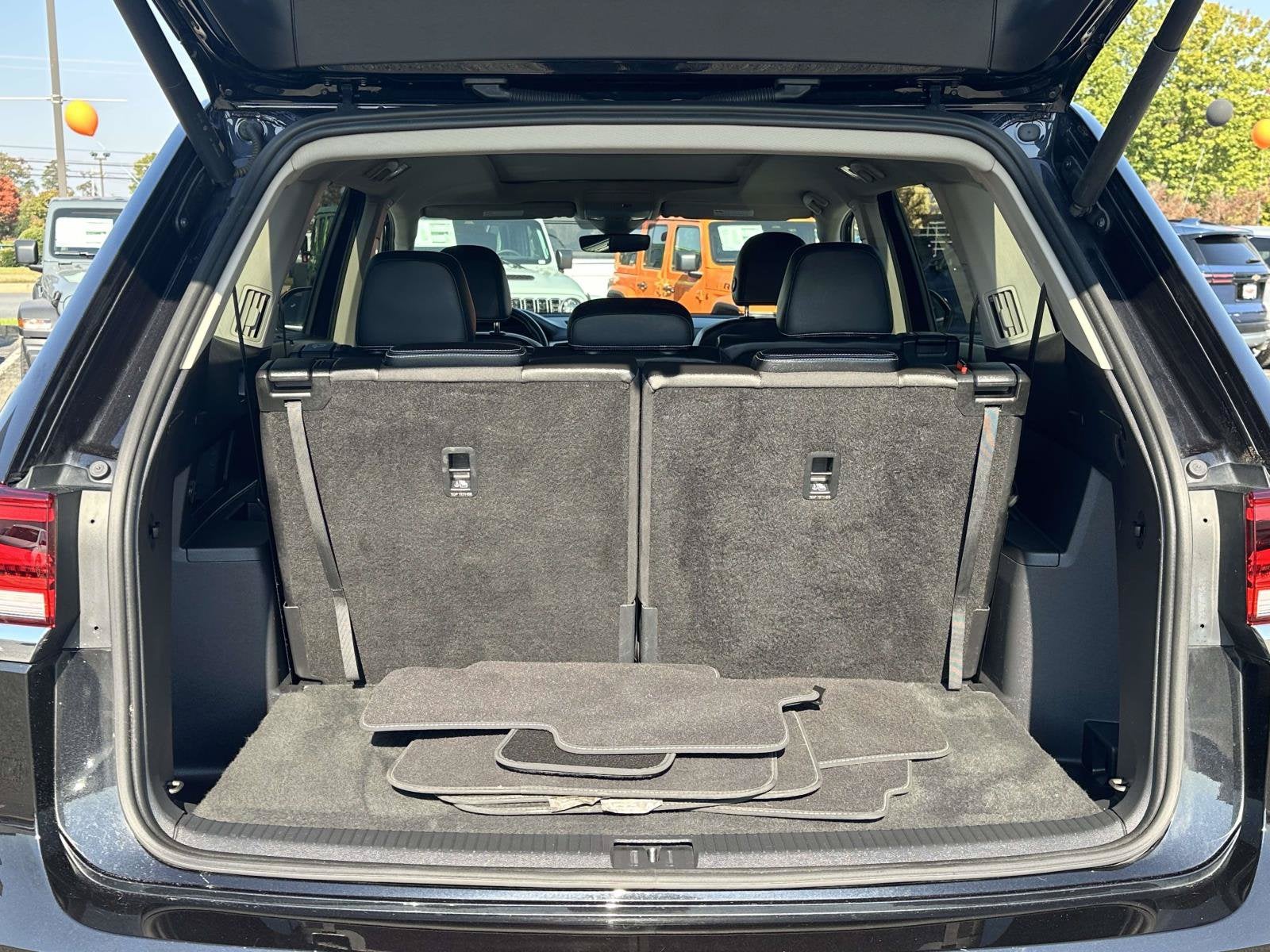 2023 Volkswagen Atlas 2.0T SEL