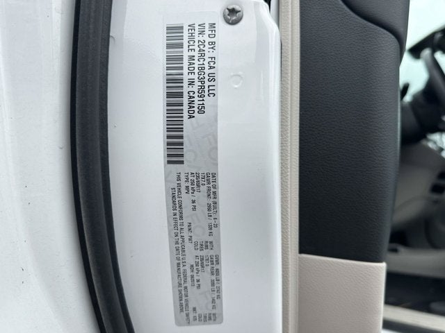 2023 Chrysler Pacifica Touring L