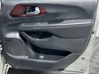 2020 Chrysler Pacifica Hybrid 35th Anniversary Limited