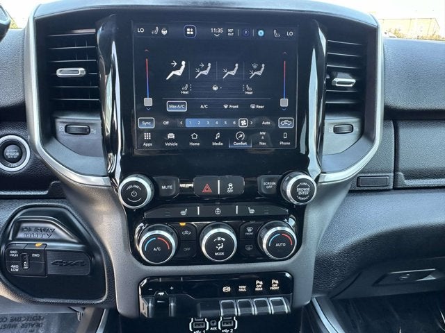 2022 RAM 2500 Big Horn Crew Cab 4x4 6'4' Box