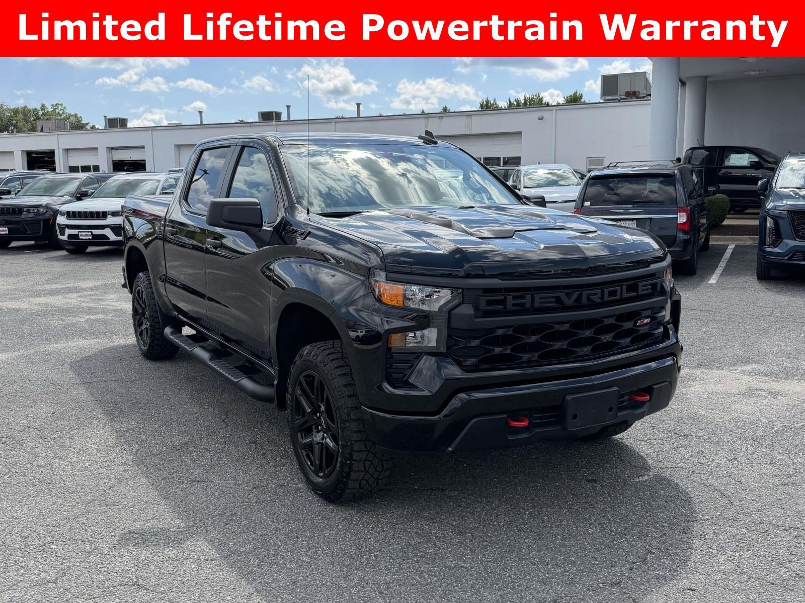 2024 Chevrolet Silverado 1500 4WD Crew Cab Short Bed Custom Trail Boss