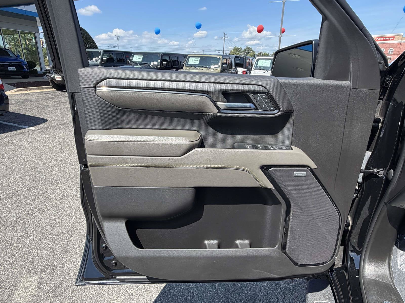 2023 Chevrolet Silverado 1500 4WD Crew Cab Short Bed ZR2