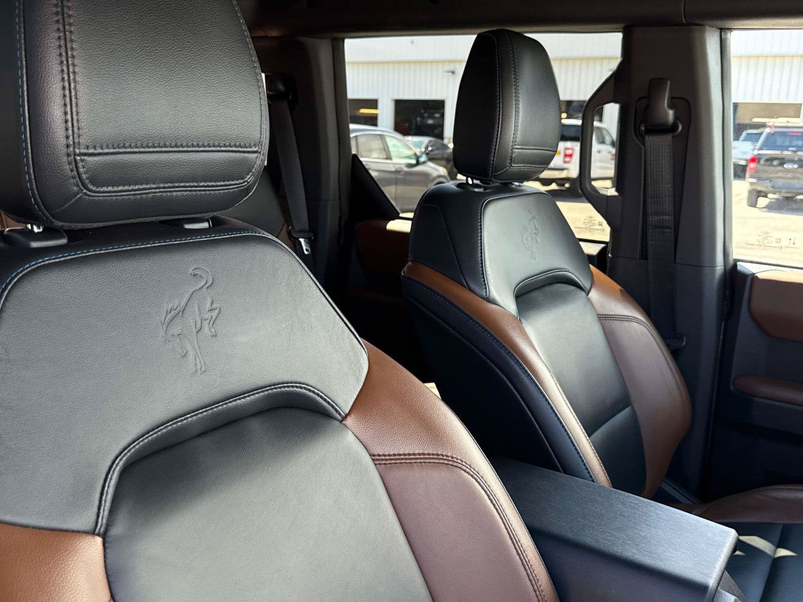 2023 Ford Bronco Base