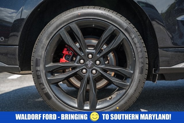 2022 Ford Edge ST