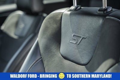 2022 Ford Edge ST