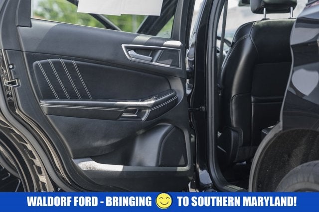 2022 Ford Edge ST
