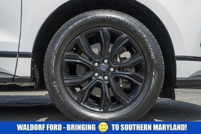 2022 Ford Edge SE