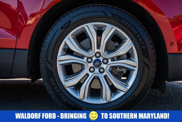 2020 Ford Edge Titanium