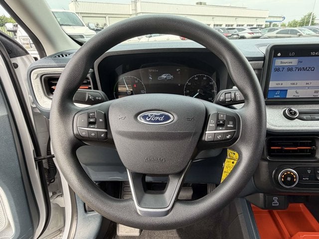 2023 Ford Maverick XL