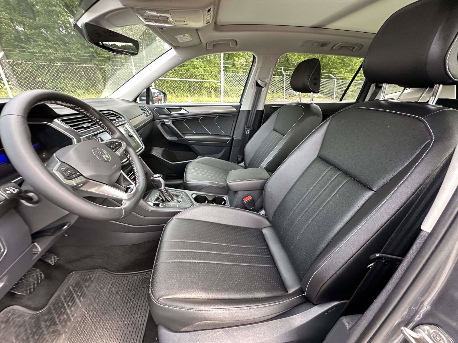 2022 Volkswagen Tiguan SE
