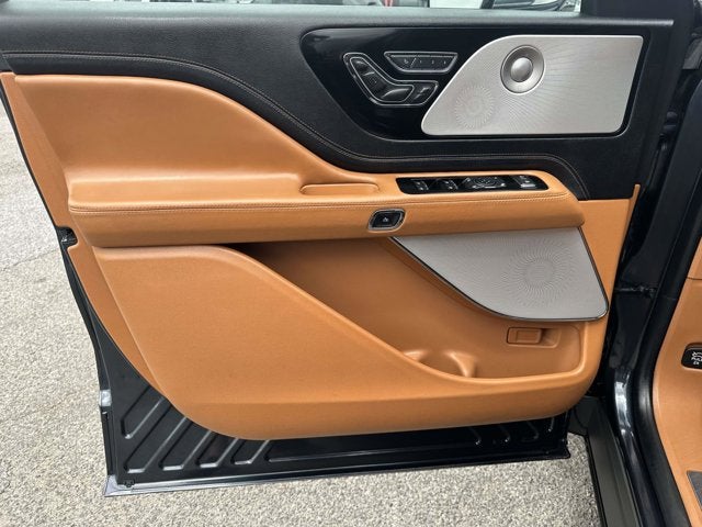 2021 Lincoln Aviator Black Label