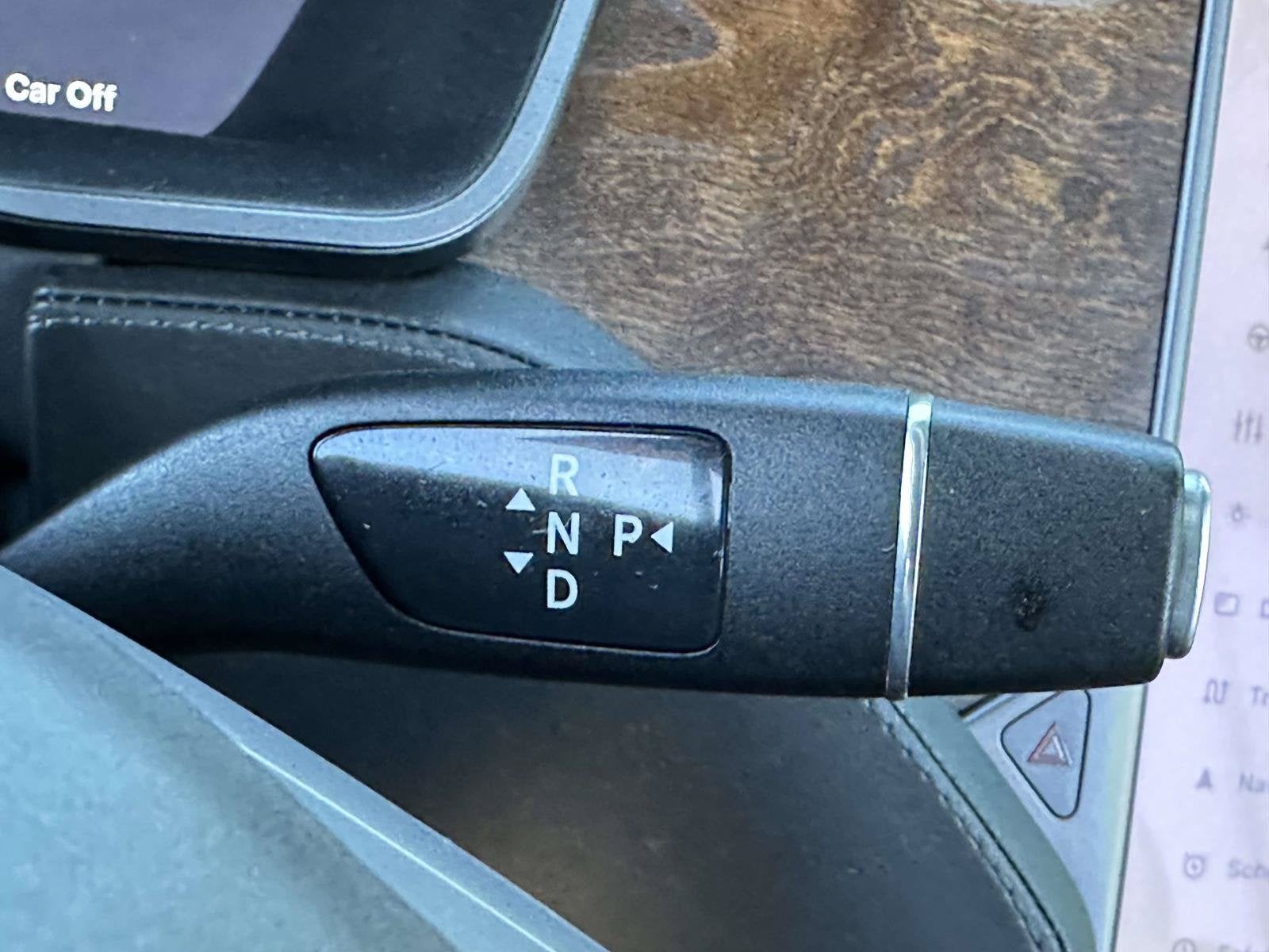 2020 Tesla Model X Base